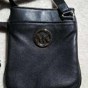 Michael Kors Fulton cross body